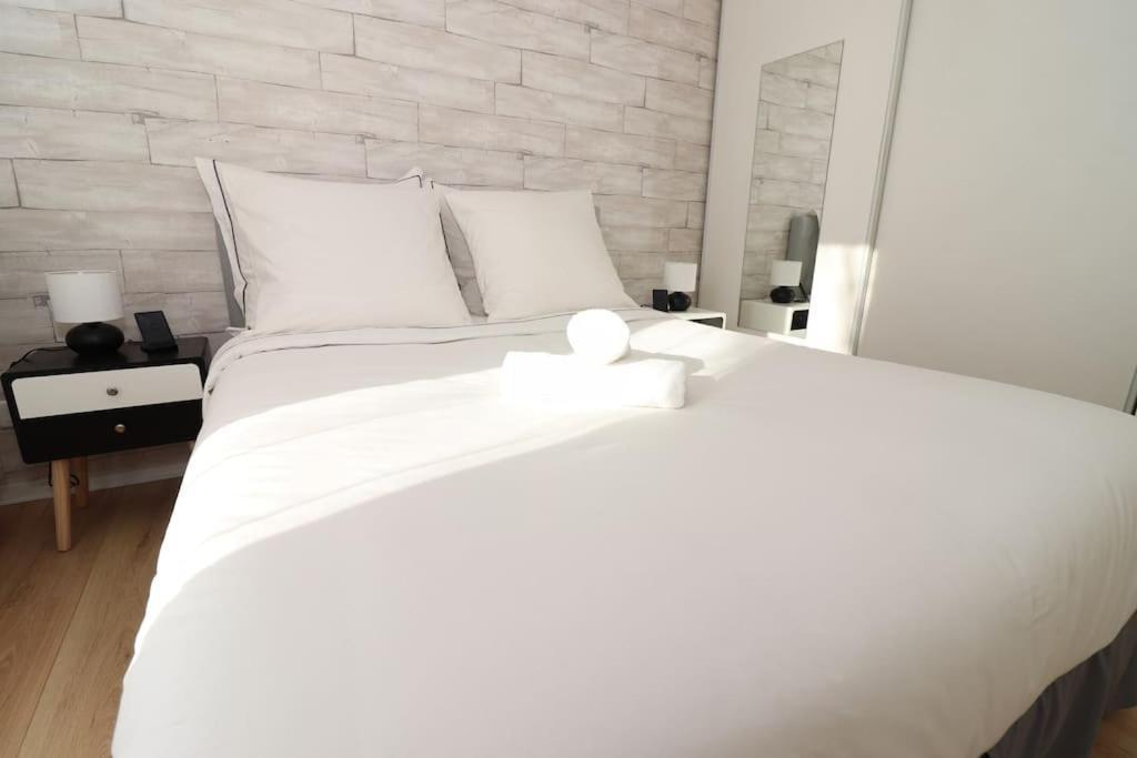 Votre Confort La Cosy Cocoon Courcouronnes Экстерьер фото